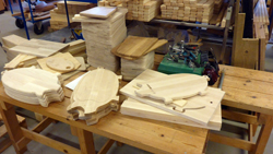 The factory: we make solid benches, tables, chairs and many of the souvenirs to be sold in the shop “Spindelvev”.